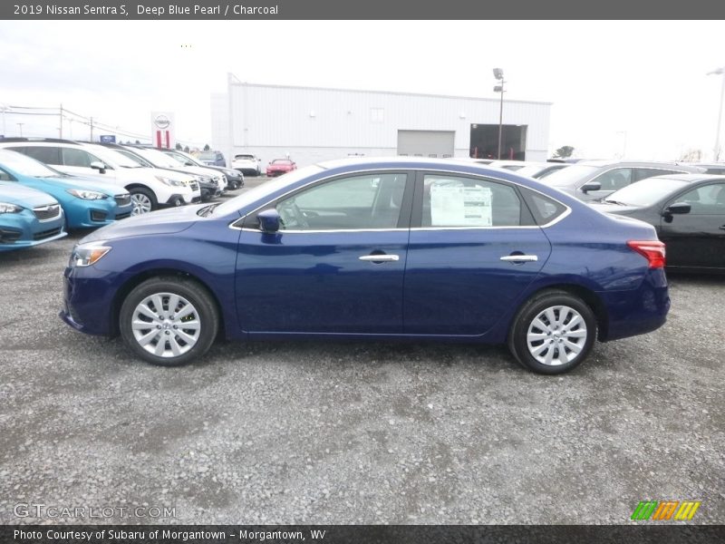 Deep Blue Pearl / Charcoal 2019 Nissan Sentra S