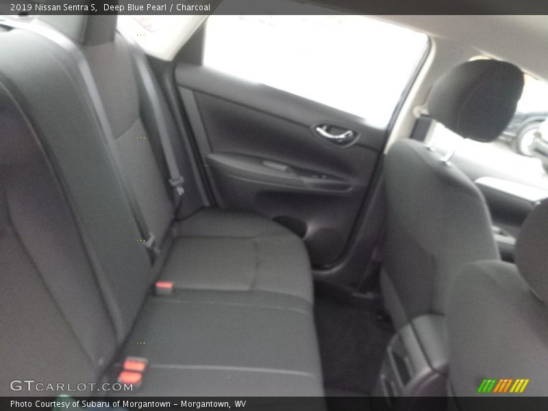 Deep Blue Pearl / Charcoal 2019 Nissan Sentra S