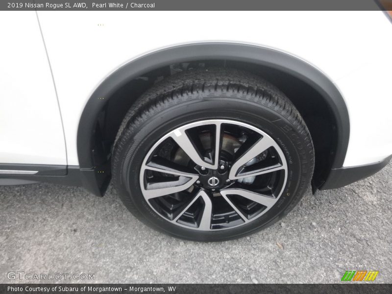 Pearl White / Charcoal 2019 Nissan Rogue SL AWD
