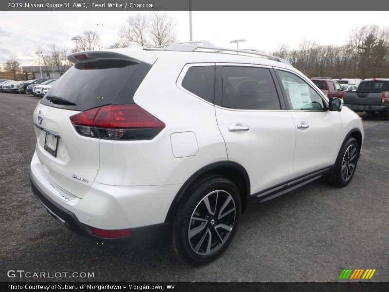Pearl White / Charcoal 2019 Nissan Rogue SL AWD