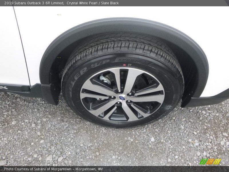 Crystal White Pearl / Slate Black 2019 Subaru Outback 3.6R Limited