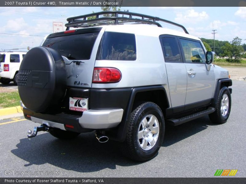 Titanium Metallic / Dark Charcoal 2007 Toyota FJ Cruiser 4WD