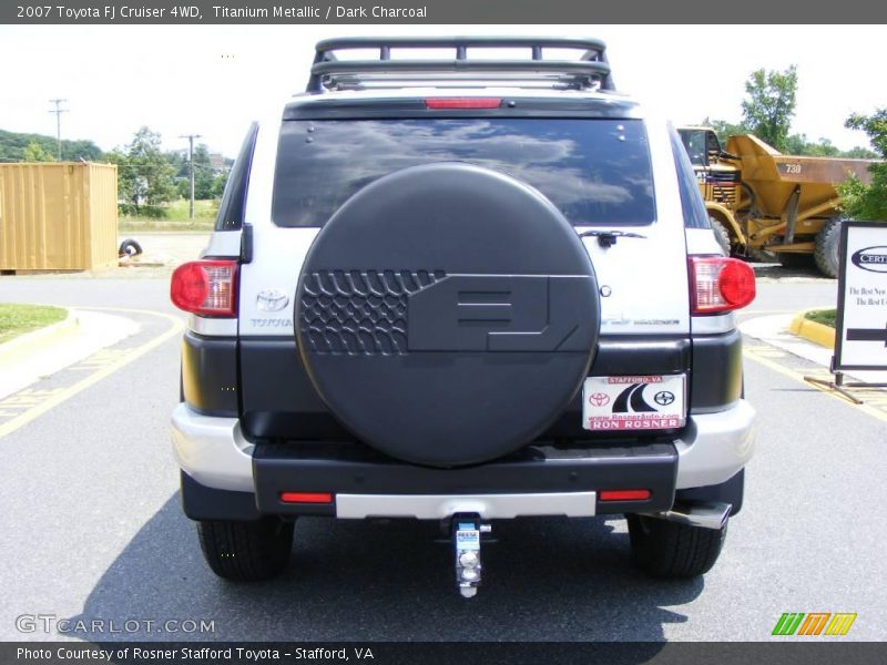 Titanium Metallic / Dark Charcoal 2007 Toyota FJ Cruiser 4WD