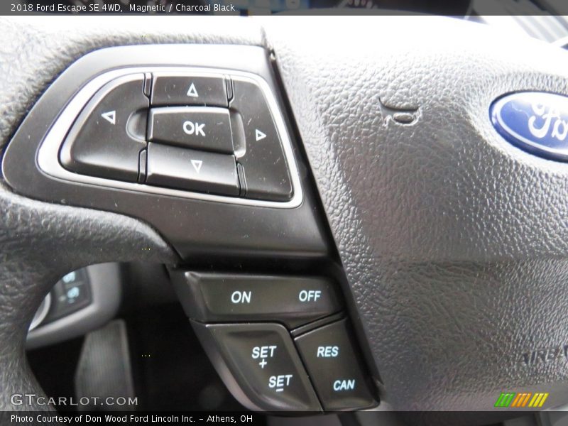 Magnetic / Charcoal Black 2018 Ford Escape SE 4WD