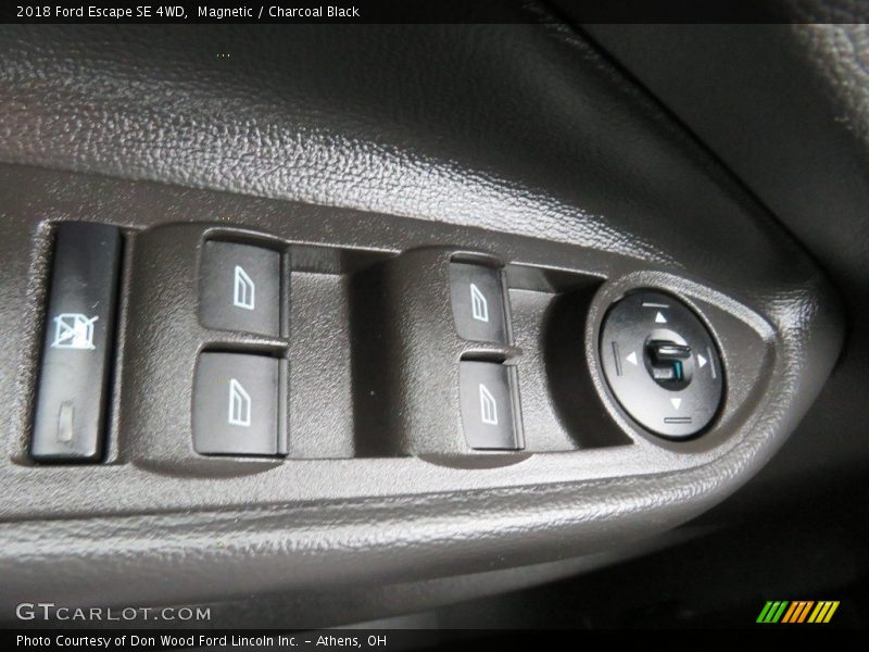 Magnetic / Charcoal Black 2018 Ford Escape SE 4WD