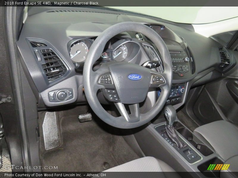 Magnetic / Charcoal Black 2018 Ford Escape SE 4WD
