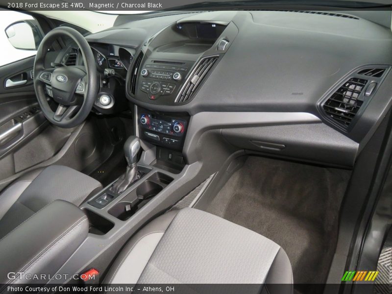 Magnetic / Charcoal Black 2018 Ford Escape SE 4WD