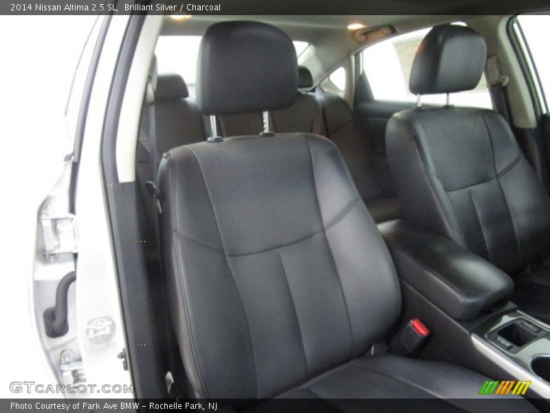 Brilliant Silver / Charcoal 2014 Nissan Altima 2.5 SL
