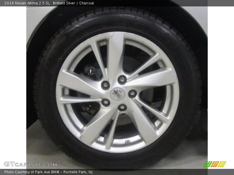 Brilliant Silver / Charcoal 2014 Nissan Altima 2.5 SL