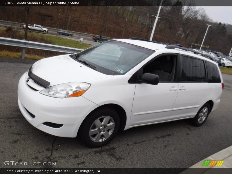 Super White / Stone 2009 Toyota Sienna LE