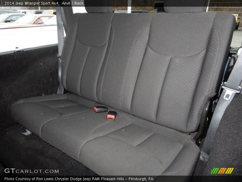 Anvil / Black 2014 Jeep Wrangler Sport 4x4
