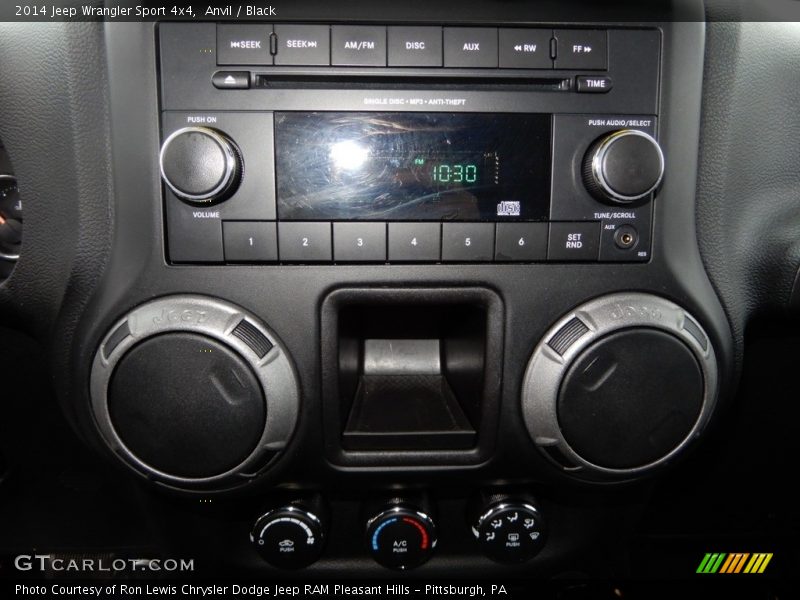 Anvil / Black 2014 Jeep Wrangler Sport 4x4
