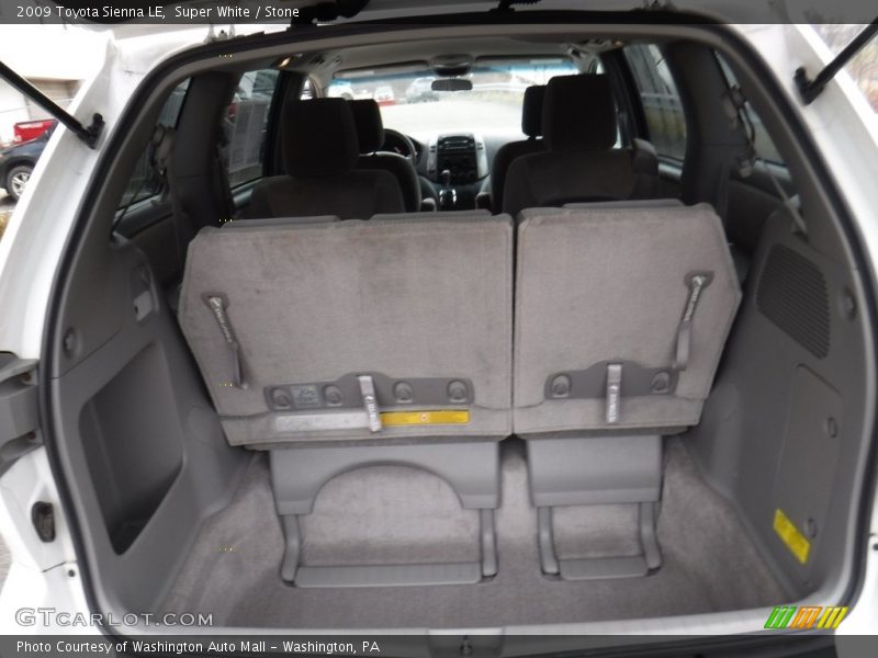 Super White / Stone 2009 Toyota Sienna LE