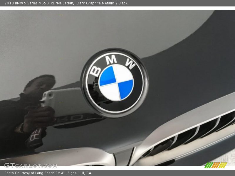 Dark Graphite Metallic / Black 2018 BMW 5 Series M550i xDrive Sedan