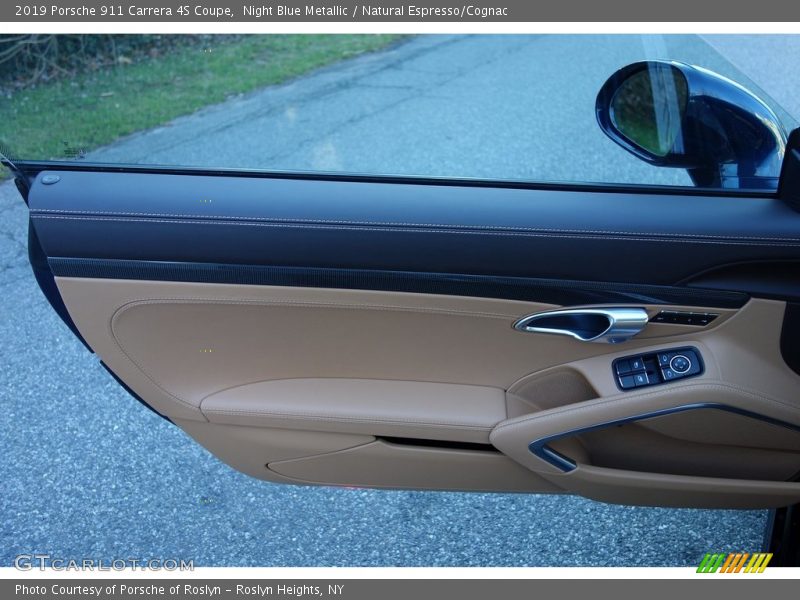 Door Panel of 2019 911 Carrera 4S Coupe