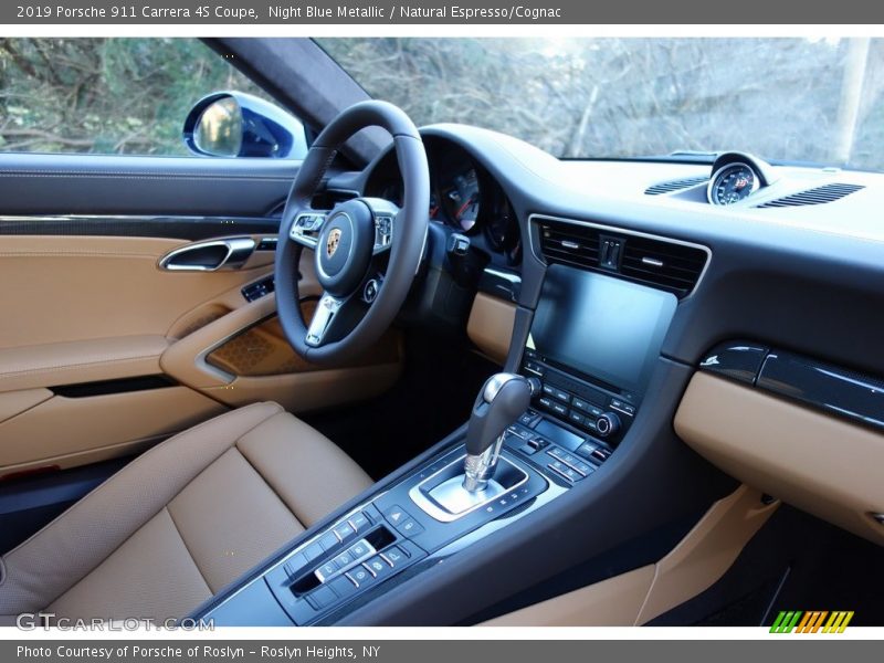 Dashboard of 2019 911 Carrera 4S Coupe