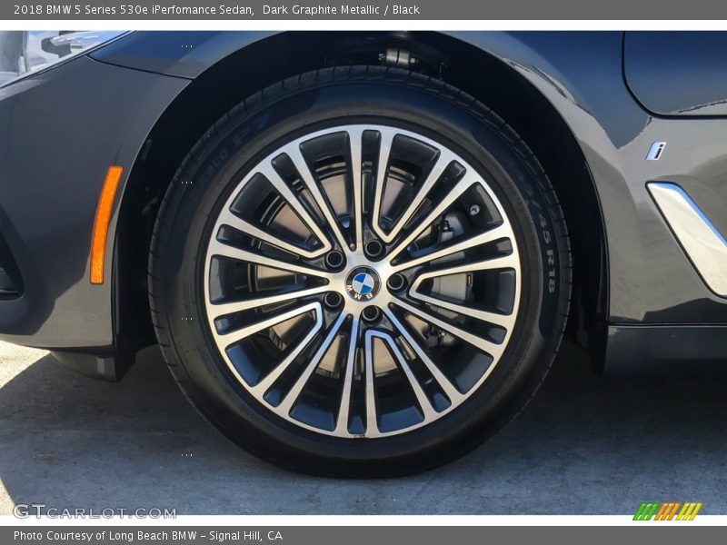 Dark Graphite Metallic / Black 2018 BMW 5 Series 530e iPerfomance Sedan