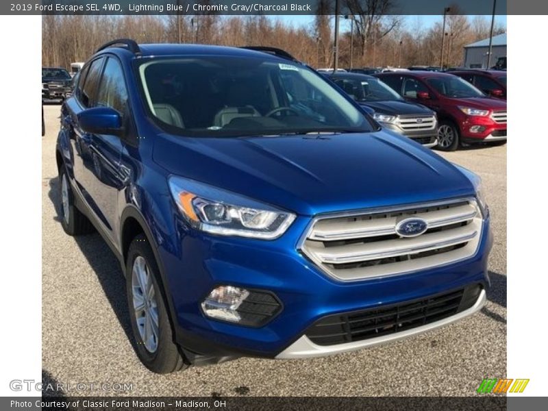 Lightning Blue / Chromite Gray/Charcoal Black 2019 Ford Escape SEL 4WD
