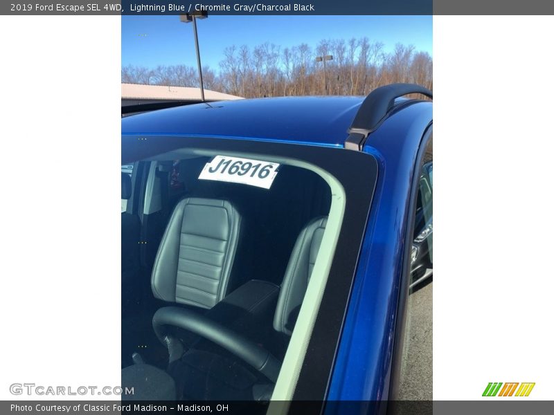 Lightning Blue / Chromite Gray/Charcoal Black 2019 Ford Escape SEL 4WD