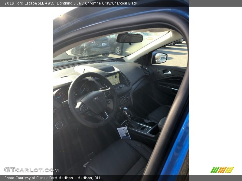 Lightning Blue / Chromite Gray/Charcoal Black 2019 Ford Escape SEL 4WD