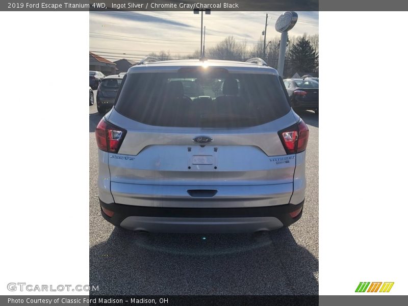 Ingot Silver / Chromite Gray/Charcoal Black 2019 Ford Escape Titanium 4WD