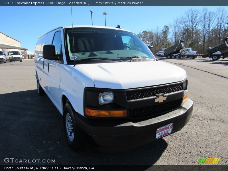 Summit White / Medium Pewter 2017 Chevrolet Express 2500 Cargo Extended WT