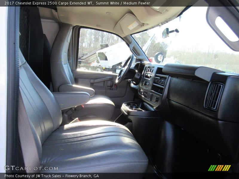 Summit White / Medium Pewter 2017 Chevrolet Express 2500 Cargo Extended WT