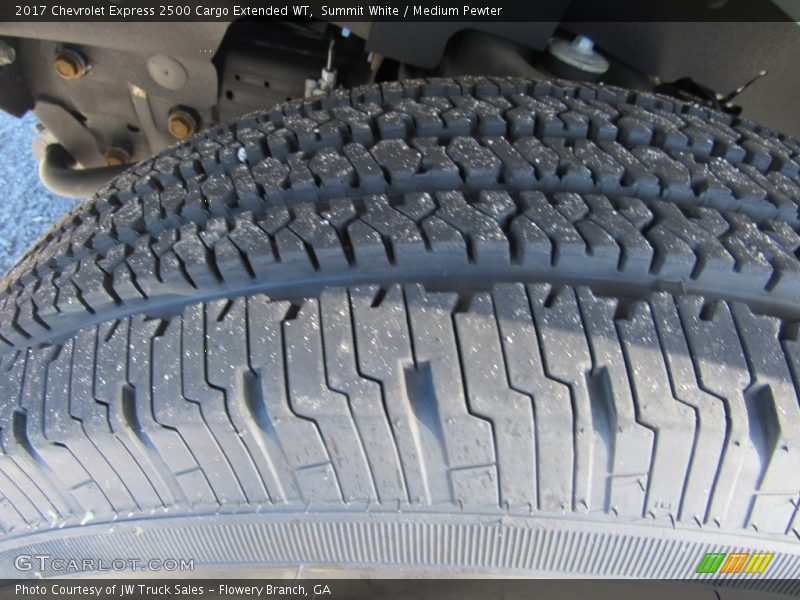 Summit White / Medium Pewter 2017 Chevrolet Express 2500 Cargo Extended WT