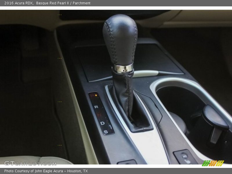 Basque Red Pearl II / Parchment 2016 Acura RDX