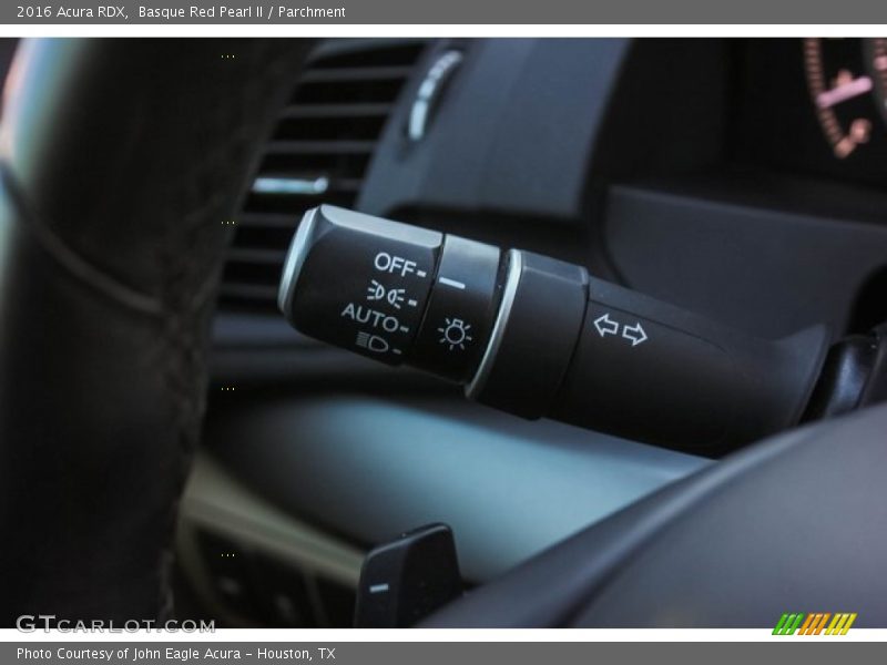 Basque Red Pearl II / Parchment 2016 Acura RDX