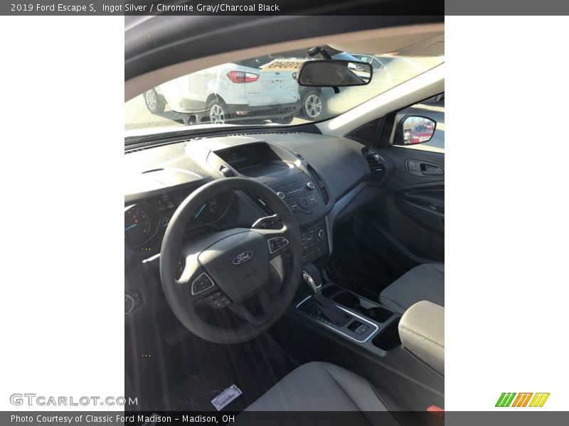 Ingot Silver / Chromite Gray/Charcoal Black 2019 Ford Escape S