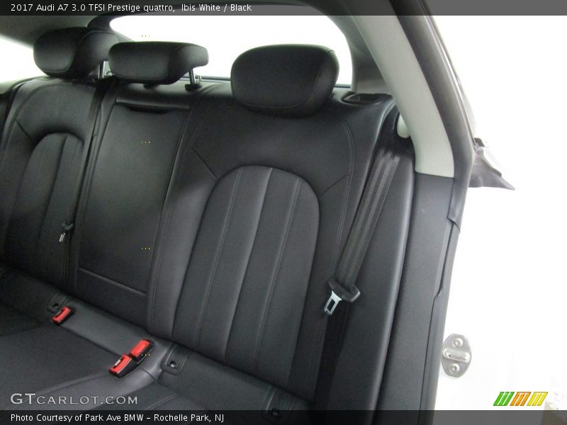 Ibis White / Black 2017 Audi A7 3.0 TFSI Prestige quattro