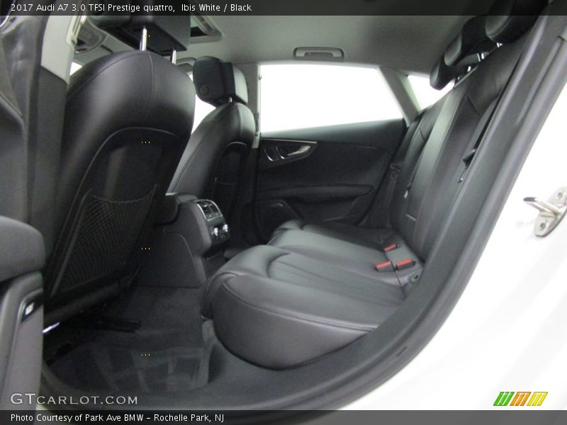 Ibis White / Black 2017 Audi A7 3.0 TFSI Prestige quattro