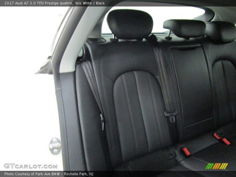 Ibis White / Black 2017 Audi A7 3.0 TFSI Prestige quattro