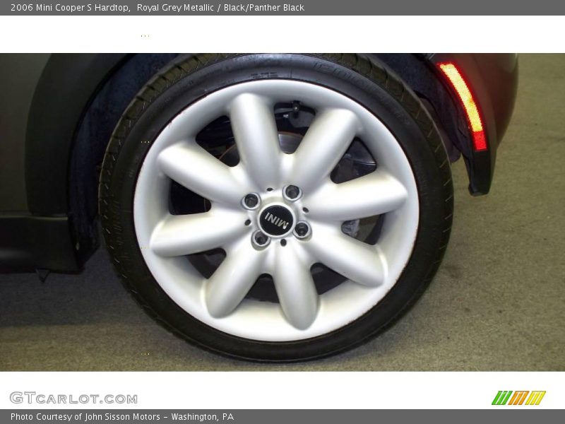 Royal Grey Metallic / Black/Panther Black 2006 Mini Cooper S Hardtop