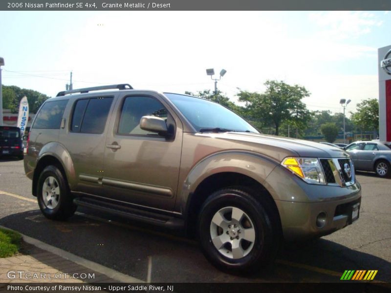 Granite Metallic / Desert 2006 Nissan Pathfinder SE 4x4