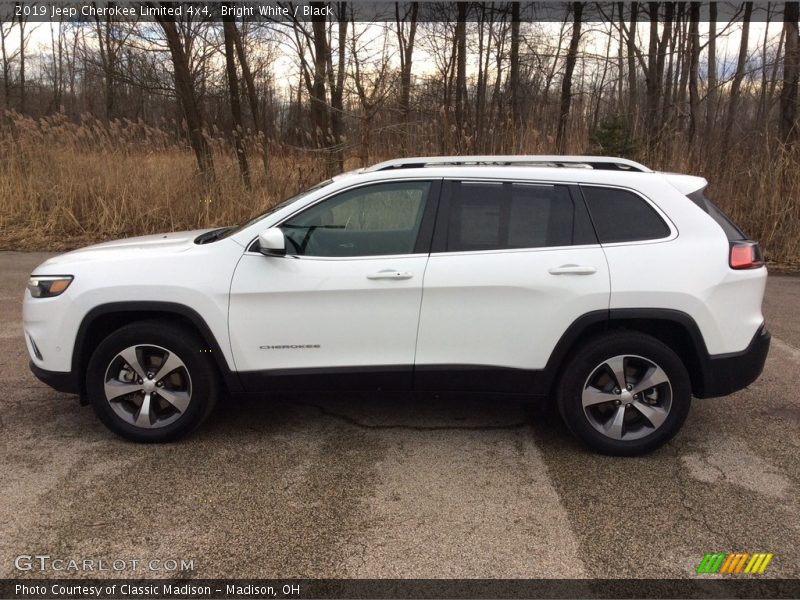 Bright White / Black 2019 Jeep Cherokee Limited 4x4
