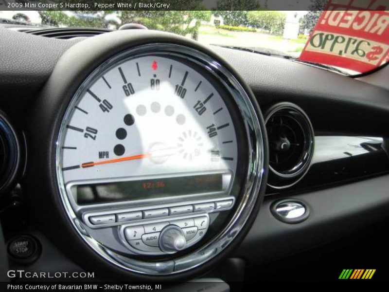 Pepper White / Black/Grey 2009 Mini Cooper S Hardtop