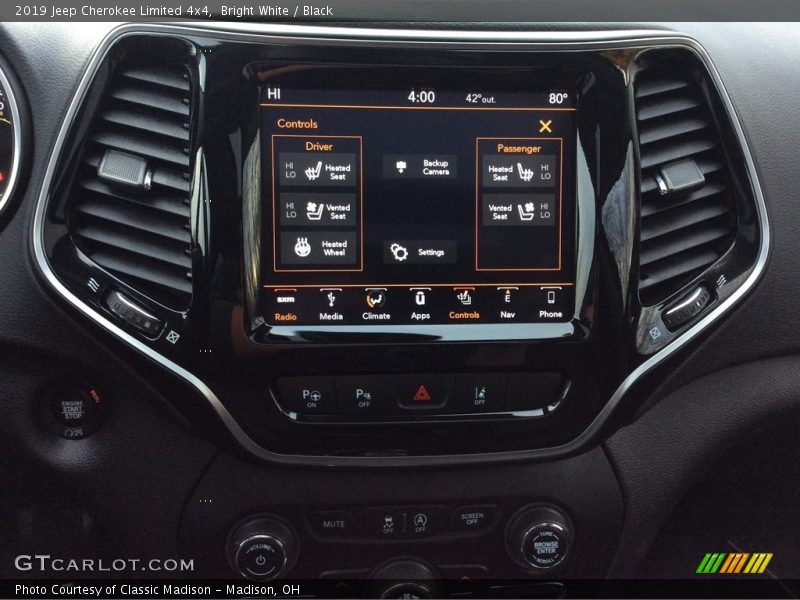 Bright White / Black 2019 Jeep Cherokee Limited 4x4