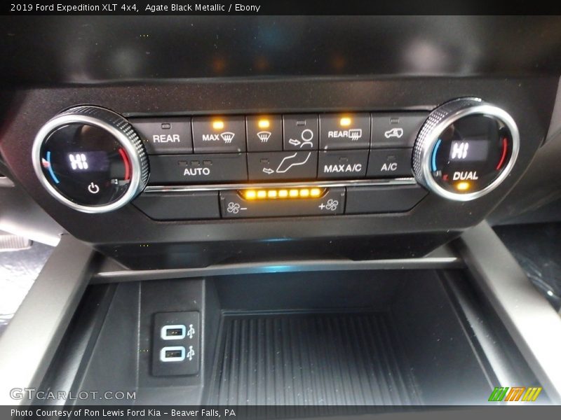 Agate Black Metallic / Ebony 2019 Ford Expedition XLT 4x4