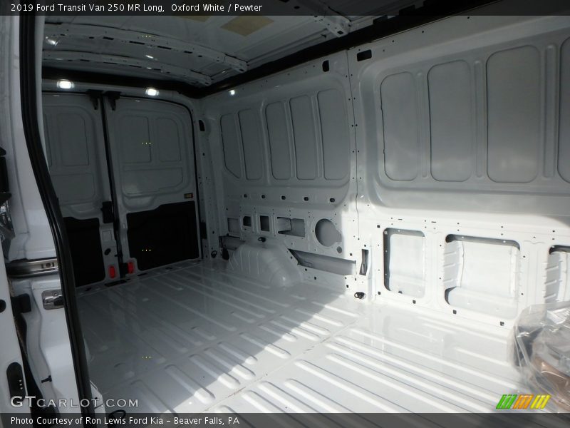 Oxford White / Pewter 2019 Ford Transit Van 250 MR Long