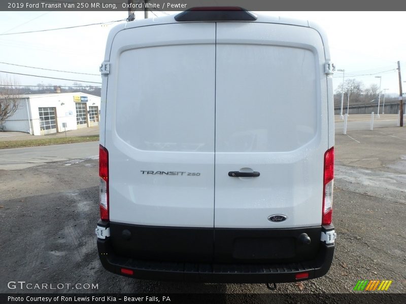 Oxford White / Pewter 2019 Ford Transit Van 250 MR Long