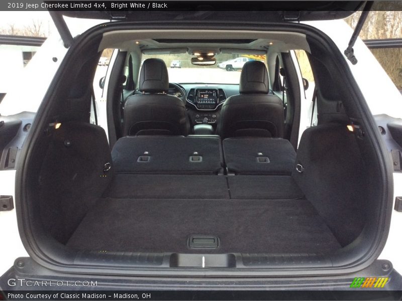 Bright White / Black 2019 Jeep Cherokee Limited 4x4
