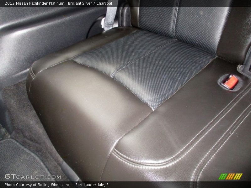 Brilliant Silver / Charcoal 2013 Nissan Pathfinder Platinum