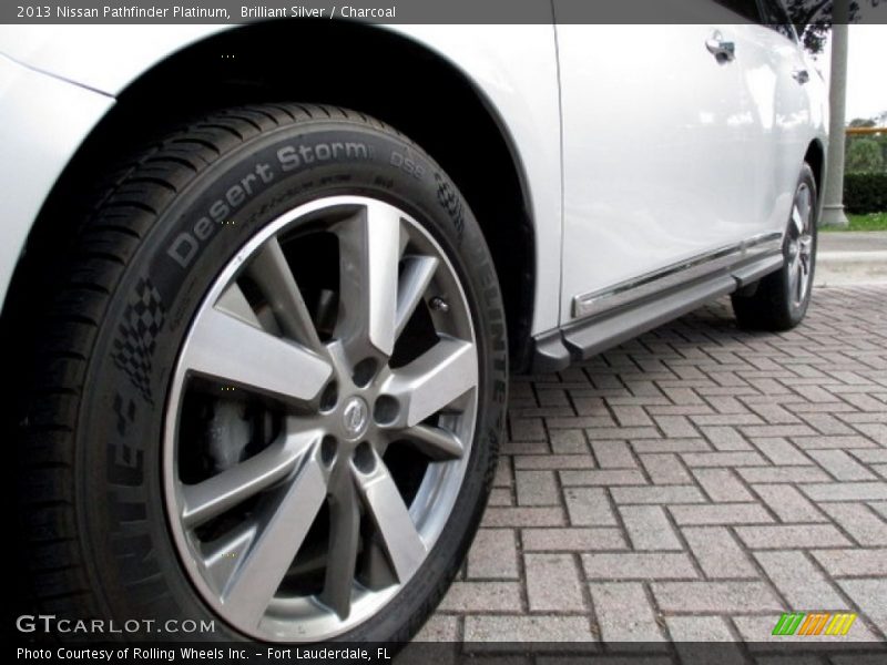 Brilliant Silver / Charcoal 2013 Nissan Pathfinder Platinum