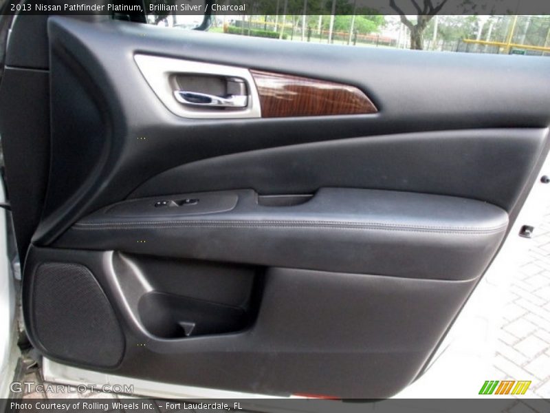 Brilliant Silver / Charcoal 2013 Nissan Pathfinder Platinum