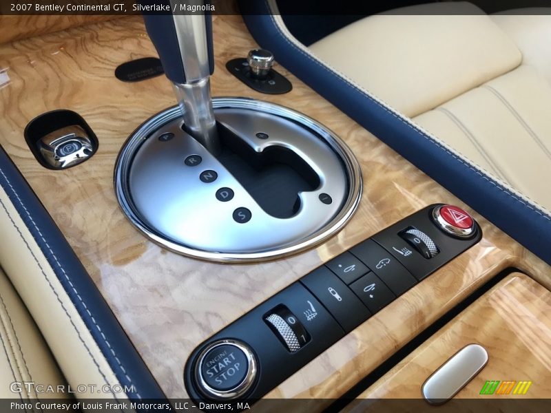 Controls of 2007 Continental GT 