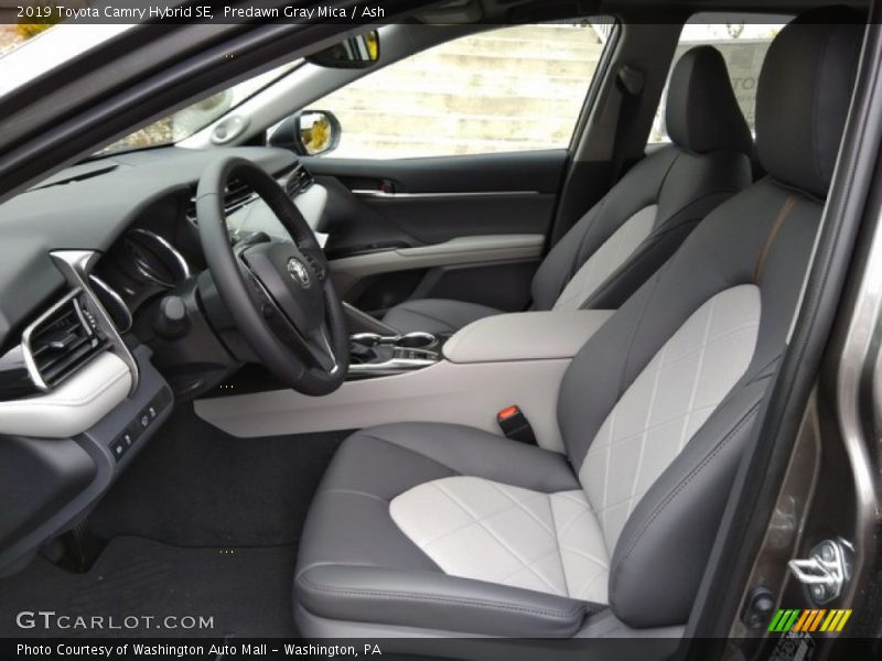  2019 Camry Hybrid SE Ash Interior