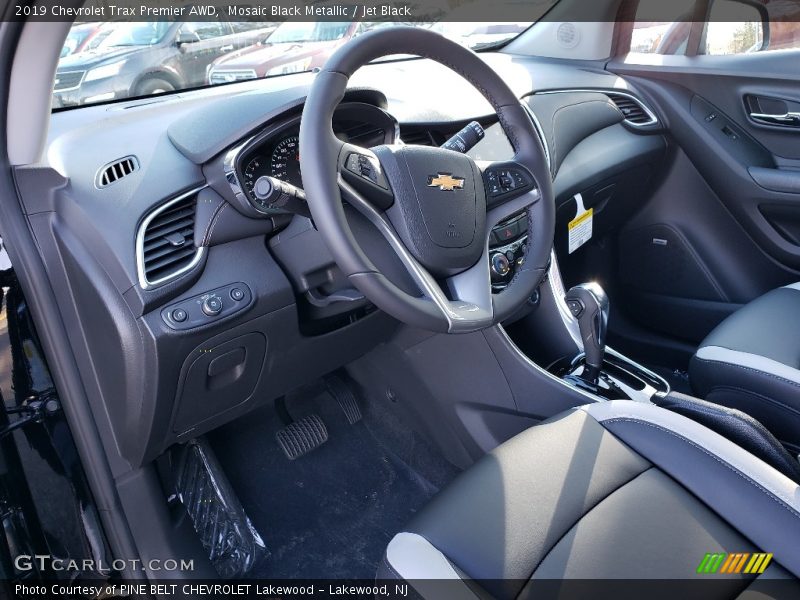 Front Seat of 2019 Trax Premier AWD