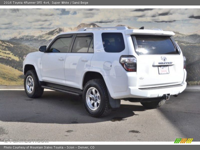 Super White / Sand Beige 2016 Toyota 4Runner SR5 4x4